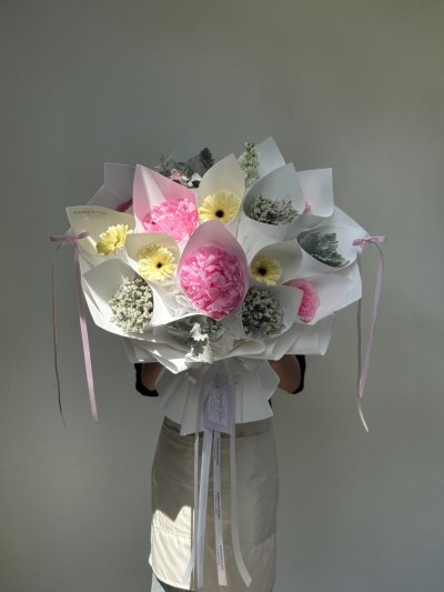 Bloom Bunch Bouquet Peonies